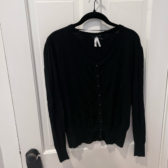 Black button down cardigan - Picture 3 of 6